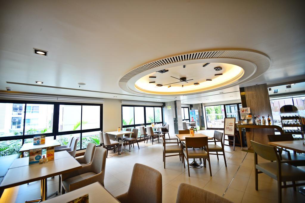 Hotel Praso@Ratchada12 Bangkok Exterior foto